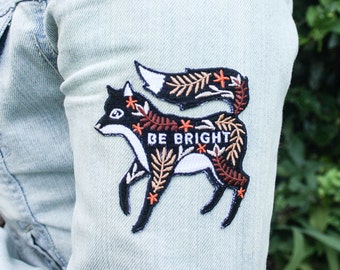 Animal Embroidered Applique Badge Fox Iron-On Or Sew-On Patch - Embroidered Animal Appliqué For Clothes, Bags & Crafts Iron On Patch - Foto 9