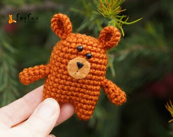 Bear brooch Teddy bear pin Animal pin Kids jewelry Bear lover gift Animal brooch Wildlife jewelry Funny brooch Fashion pin Woodland animal