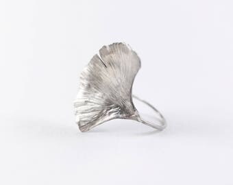 Ginkgo Leaf Jewelry | Botanical Ring | Leaf Ring | Nature Ring | Plant Ring | Sterling Leaf Ring | Botanical Band | Nature Inspired Ring