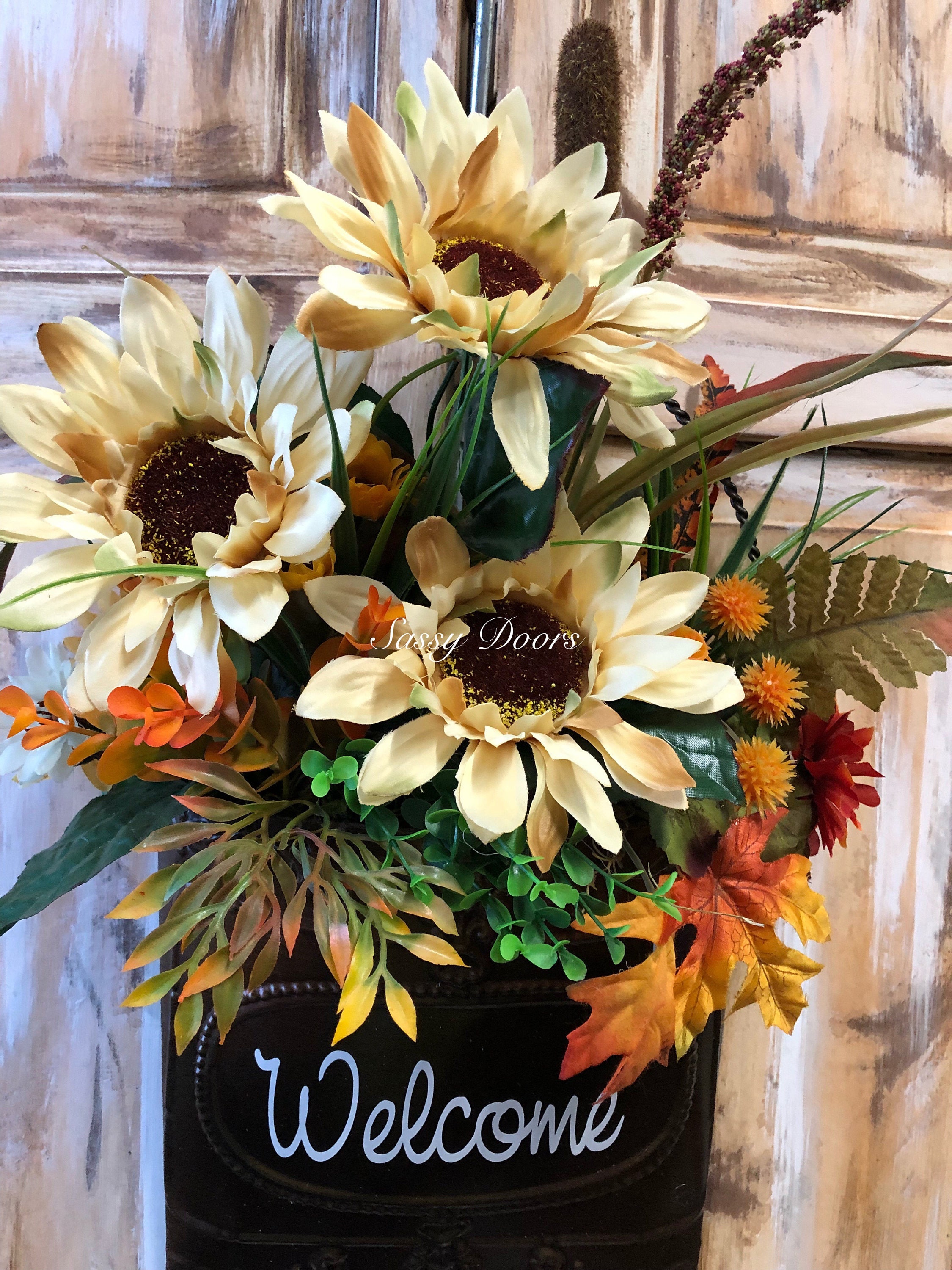 Sunflower Wall Basket, Door Pocket, Floral wall Decor, Metal Wall