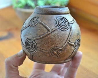 Ceramic calabaza, clay mate cup, pottery bombilla