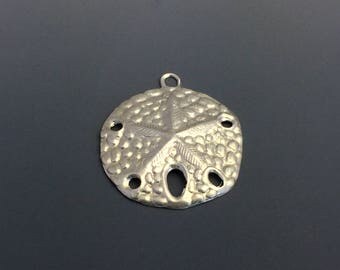 Large Sand Dollar Charm, Sterling Silver - 18.1x20.7 mm