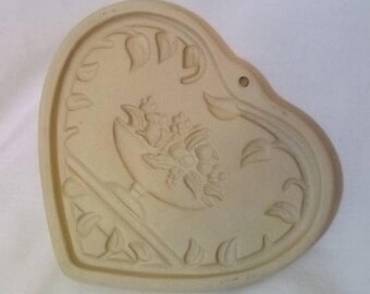 SALE Pampered Chef Cookie Mold, Vintage Cookie Mold, Heart Shaped Cookie Mold, Come to the table heart, Stoneware Baking Mold, Kitchen Decor