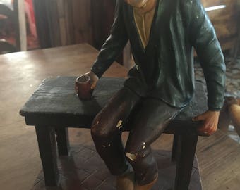 Français de plâtre Statuette d’homme Bistro pyrénéen par L.PENE et Fils LOURDES / typique français au Café / Français bizarre Statue
