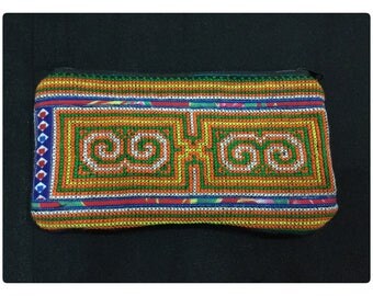 Vintage Handmade Tribal White Hmong embroidered batik cotton wallet