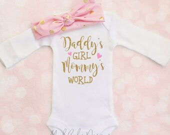 Baby Girl Clothes, Daddys Girl Mommys World, Daddys Girl Bodysuit, Baby Girl Bodysuit, Baby Girl Outfits,Baby Girl Onesie,Daddys Girl Onesie