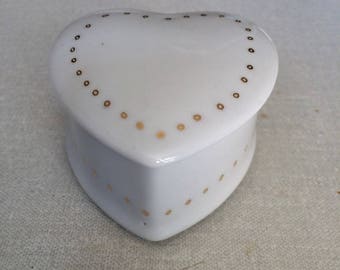Boîte coeur porcelaine peinte à la main
