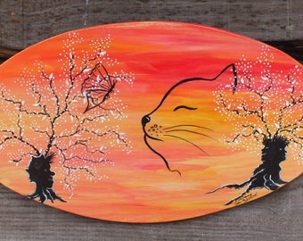 painting on wood: guess who lurk in tree trunks, butterfly, cat