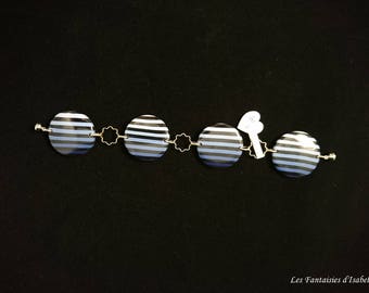 Gradient blue and black striped bracelet