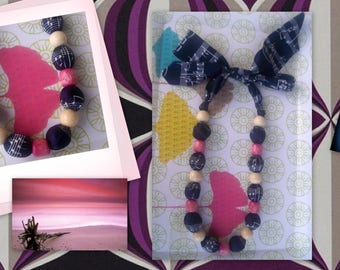 Wood and textile necklace