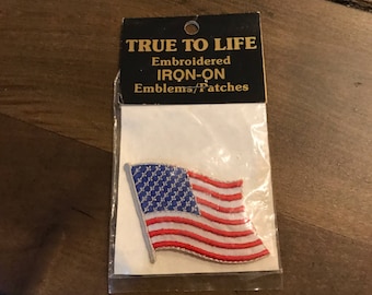 Vintage True To Life American Flag Patch - Flag Iron-on Patch - Embroidered Patch - USA Flag Patch