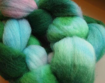 Handdyed Roving Wool Spinning Felting 2.9oz Corriedale Cross Handspinning Felting Fiber Aspenmoonarts H9 Green Pink Blue