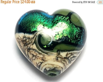 ON SALE 30% off Olivine Heart (Large) - 11834225 - Handmade Glass Lampwork Beads