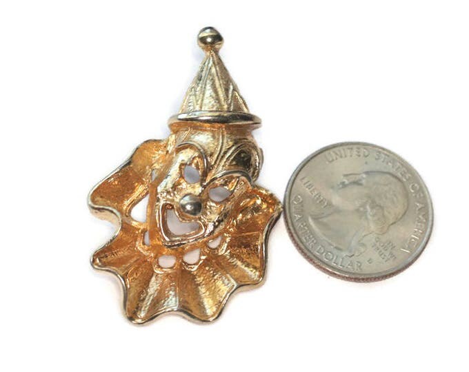 Pierrot Clown Face Tac Brooch Pin Gold Tone Metal Vintage