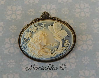 broche camée demoiselle au papillon
