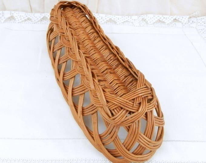 Vintage Mid Century Woven Wicker Baguette Bread Basket, Table Basket, French Farmhouse Country Decor, Retro 1960s Rustic Cottage Home