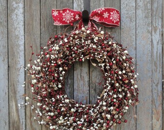 Winter Wreath, Snowflake Wreath, Red Ivory Pip Berry Wreath, Christmas Pip Berry Wreath, Pip Berry Wreath, Holiday Wreath, Christmas Wreath