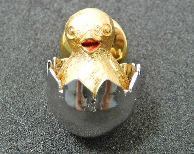 EASTER Hatching Chick Vintage Tie Tack Lapel Pin Silver Gold AVON Easter Tie Tack, Men's Tie Suit Accessories, Excellent Condition, Gift