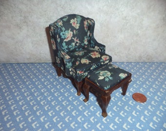 1:12 scale Older dollhouse miniature chair with ottoman