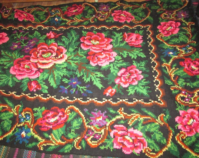 Moldovan Kilim, Floor Rugs. Bessarabian Kilim. Vintage Kilim, Rose kilim rug. Vintage handwoven wool rug.Large rug,oushak rug,persian rug