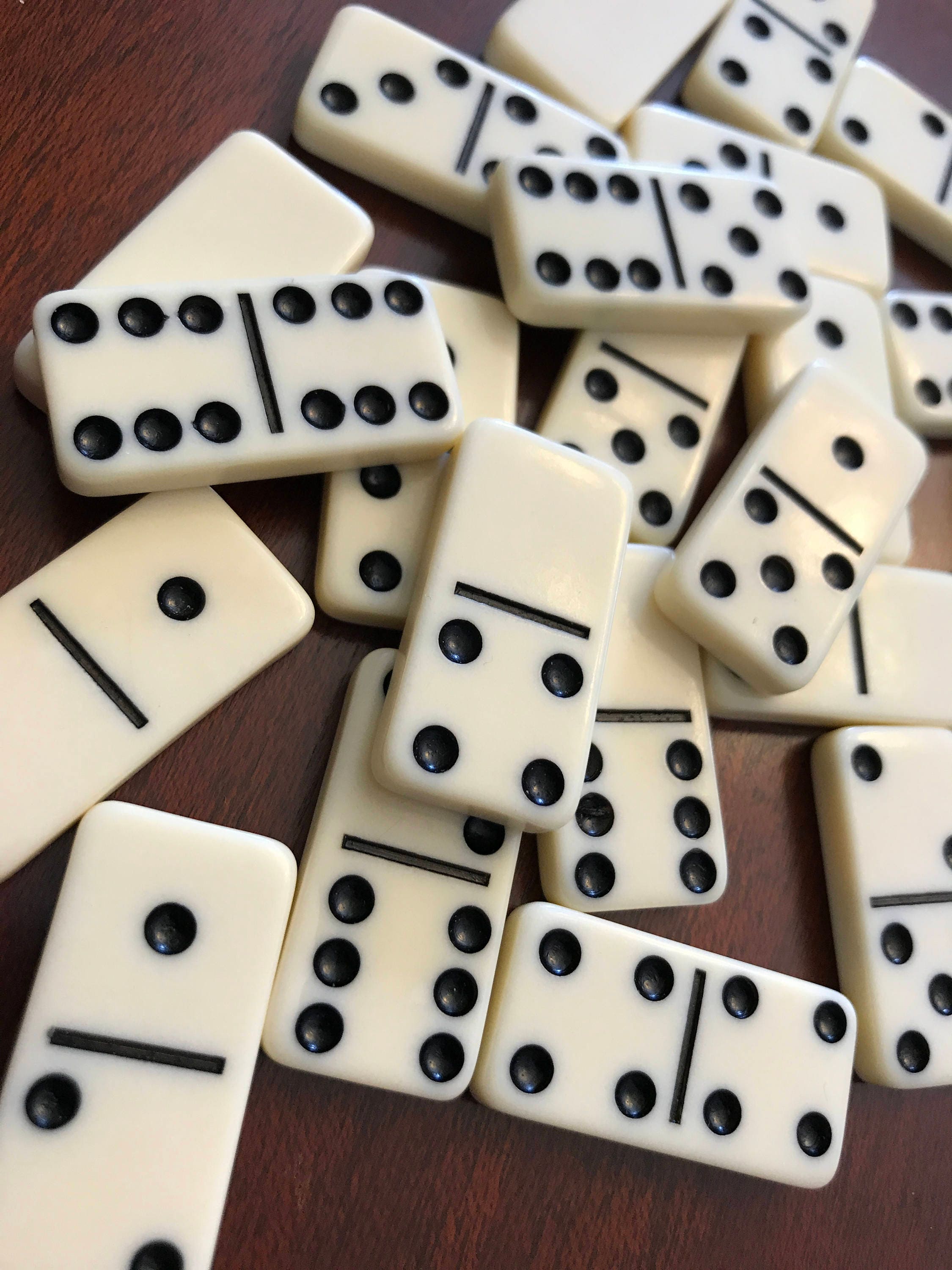 mini-dominoes-game-pieces-for-crafts-craft-supplies-small-dominoes