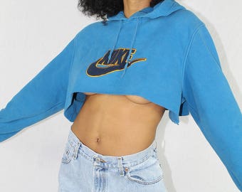 nike crop top hoodie