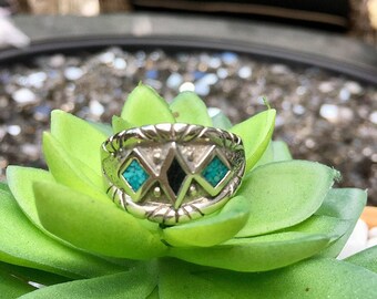 Men's Sterling Silver Plated Crushed Turquoise Ring Size 11.5