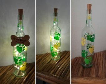 Dog loss gift, Wine bottle lights, Pet remembrance, Dog sympathy gifts, Painted paw lamp, Free personalized bone included
