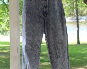 Vintage 80s Baggy Acid Wash Sasson Jeans