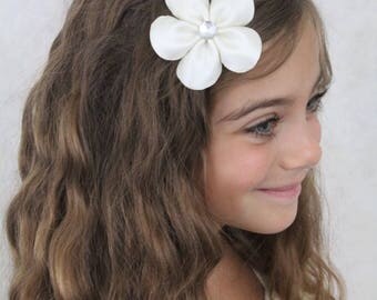 Ivory Flower Hair Clip - Cream Wedding Flower Hair Clip - Ivory Flower Pearls Wedding Flower Girl