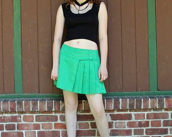 Vintage Mini TENNIS SKIRT Kelly Green 80s Modern Box Pleats SPORTSWEAR Skater Skirt by Lily's of Beverly Hills Sporty Woman's Large Size 14