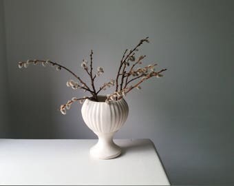 Vintage White McCoy Planter . McCoy Floraline Pedestal Planter . White Footed Pot . Classic Farmhouse . MCM .