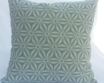 Sale!!! Indoor/Outdoor White and Grey cushion cover. Tommy Bahama fabric. Multiple sizes available.