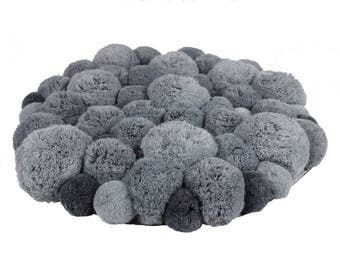 Bath Rug, Pom Pom Rug, Bathroom Rug, Round Rug, Bath Mat, Pompom Carpet, Bathroom Mat, Handmade Rug, Soft Rug, Bedroom Rug, Area Rug