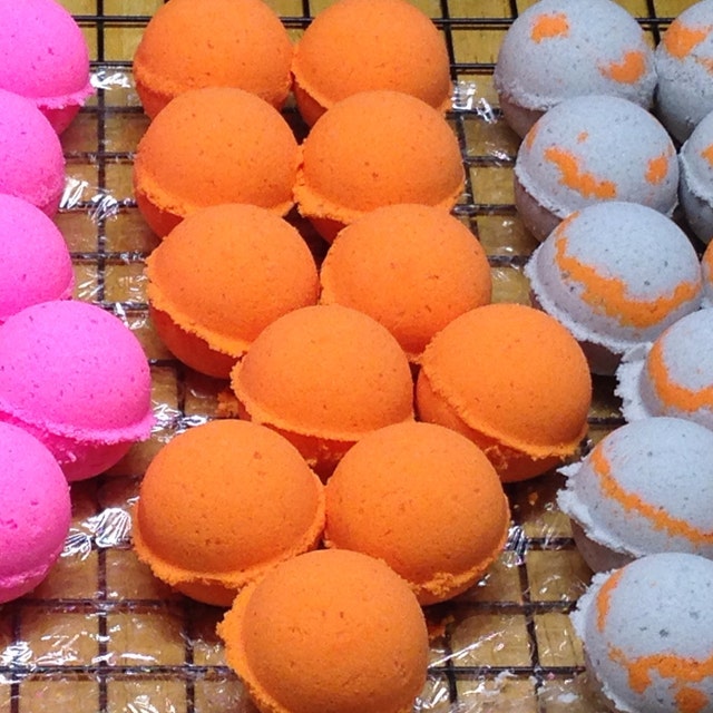 Heavenly Scents Bath Bombs Soy Candles Soap by MyHeavenlyScents