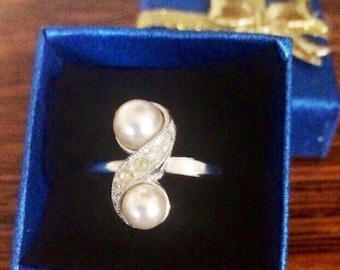 Vintage Sarah Coventry Adjustable Ring