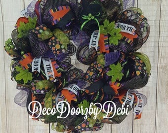 Halloween deco mesh wreath, Halloween decorating, Front door wreath, Witch deco mesh wreath