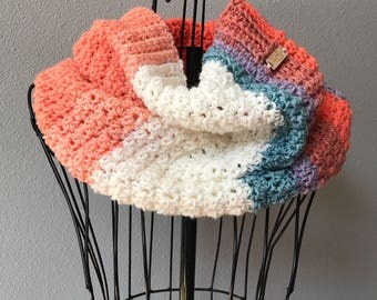 Cowl Scarf, Crochet Scarf, Trendy Scarf, Gifts for Her, Winter Accessory, Fashion Scarf, Striped Scarf, Bulky Scarf, Simple Scarf