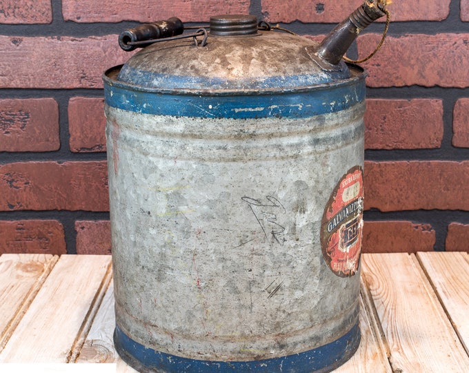 Antique Gas Oil Can | 2 Gallon | Reed Manufacturing Company | Vintage Petroliana