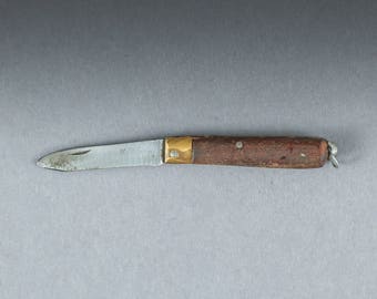 Worlds Tiniest Vintage Knife II