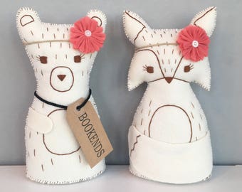 Children's bookends, bookends, nursery room decor, kids room decor, Bear and fox, room decor, for book lovers, book ends, girly, flowers
