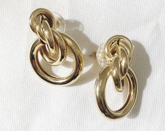 dainty minimalist earrings