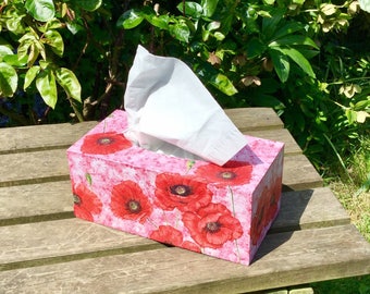 Red and white decor tissue box spring poppies