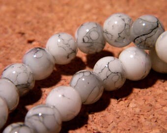 100 speckled marble - 6 mm glass beads - white-gray PF75