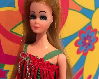 Dancing Dawn doll wearing dancing mini excellent