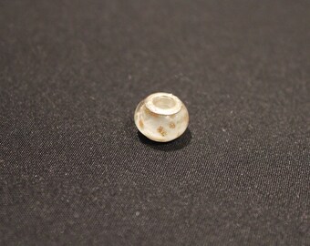 1 x White Pearl with gold porcelain