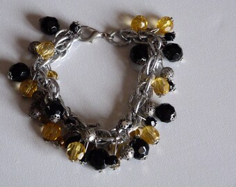 BRACELET GLASS BEADS YELLOW AND BLACK