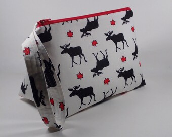 Canada 150 Knitting Project Bag - Moose and Maple Leaf Sock Project Bag - Zippered Project Bag - Crochet Project Bag - Wedge Bag