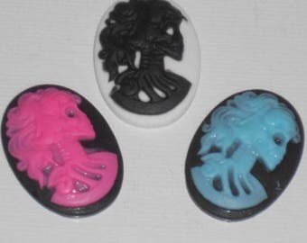 3 cabochons ovales skull LOT C femme tête de mort