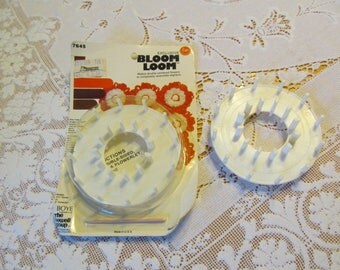 Bloom Loom by Boye for Making Flowers Flowelets